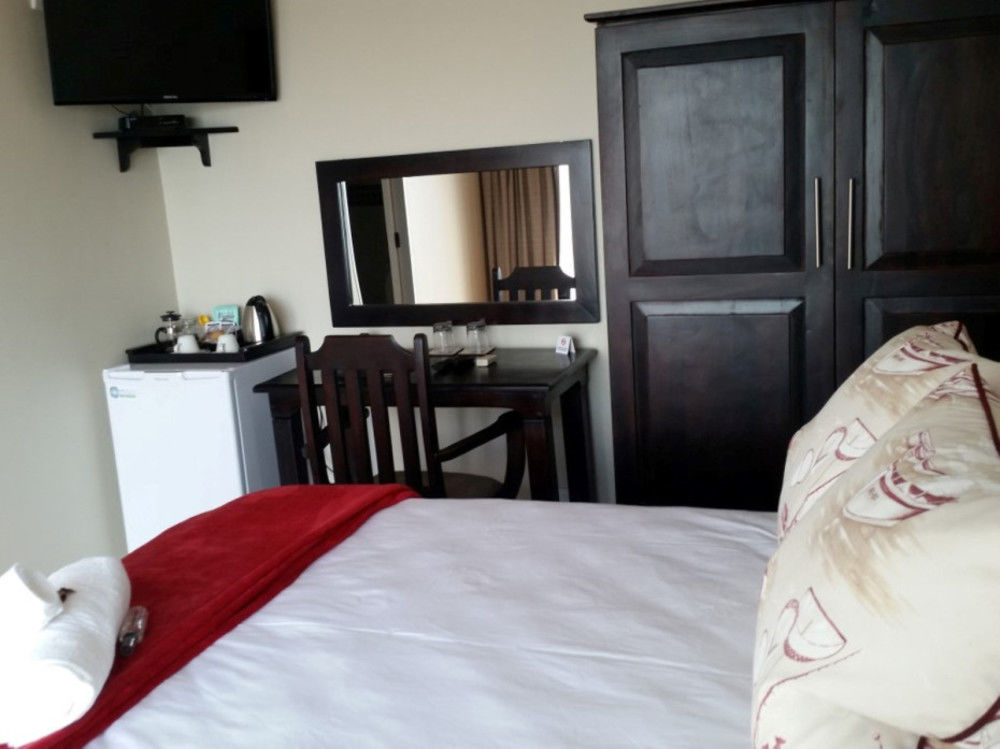 The Tides Inn Bed And Breakfast Дърбан Екстериор снимка