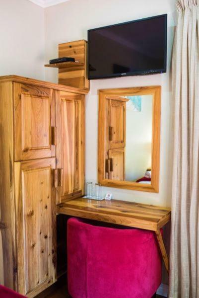 The Tides Inn Bed And Breakfast Дърбан Екстериор снимка