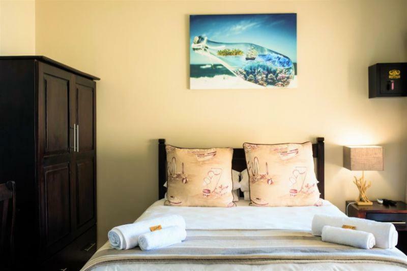 The Tides Inn Bed And Breakfast Дърбан Екстериор снимка